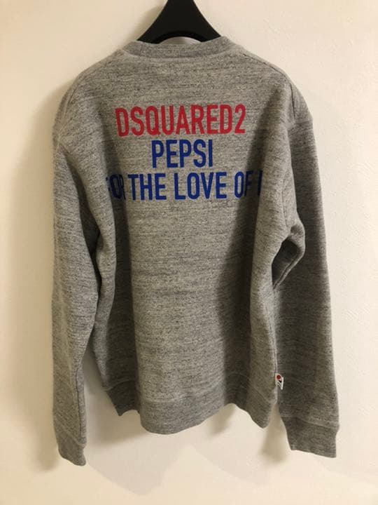 DSQUARED2/ディースクエアード＞と＜PEPSI/ペプシ＞によるカプセル