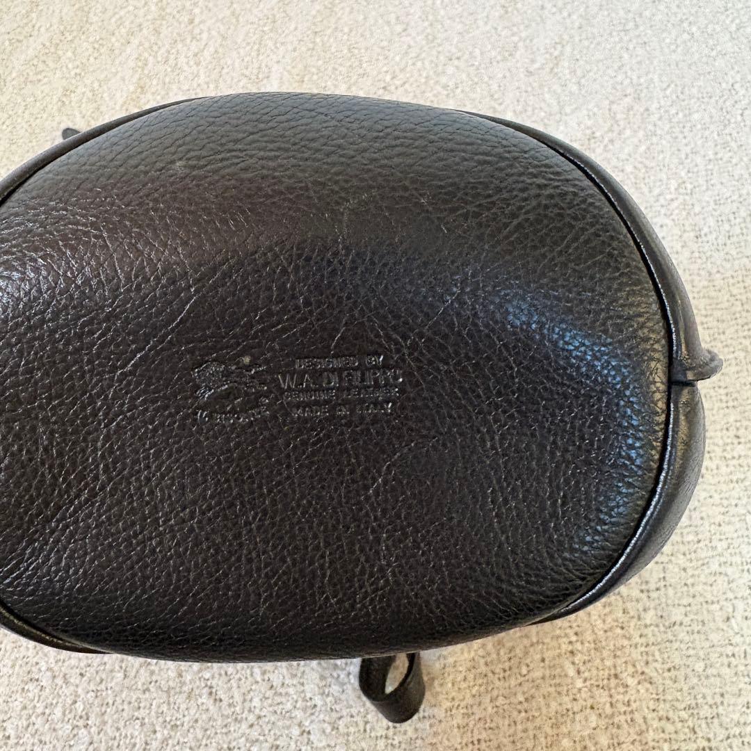 美品⭐︎イルビゾンテ ショルダーバッグ　ブラック