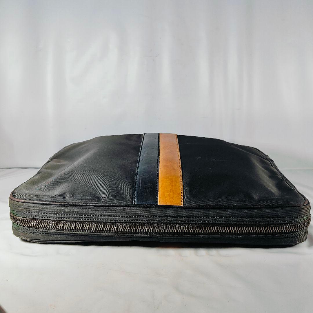 【美品】TOD’S トッズ　イタリア製　高級ブリーフケース 艶黒本革 正規品