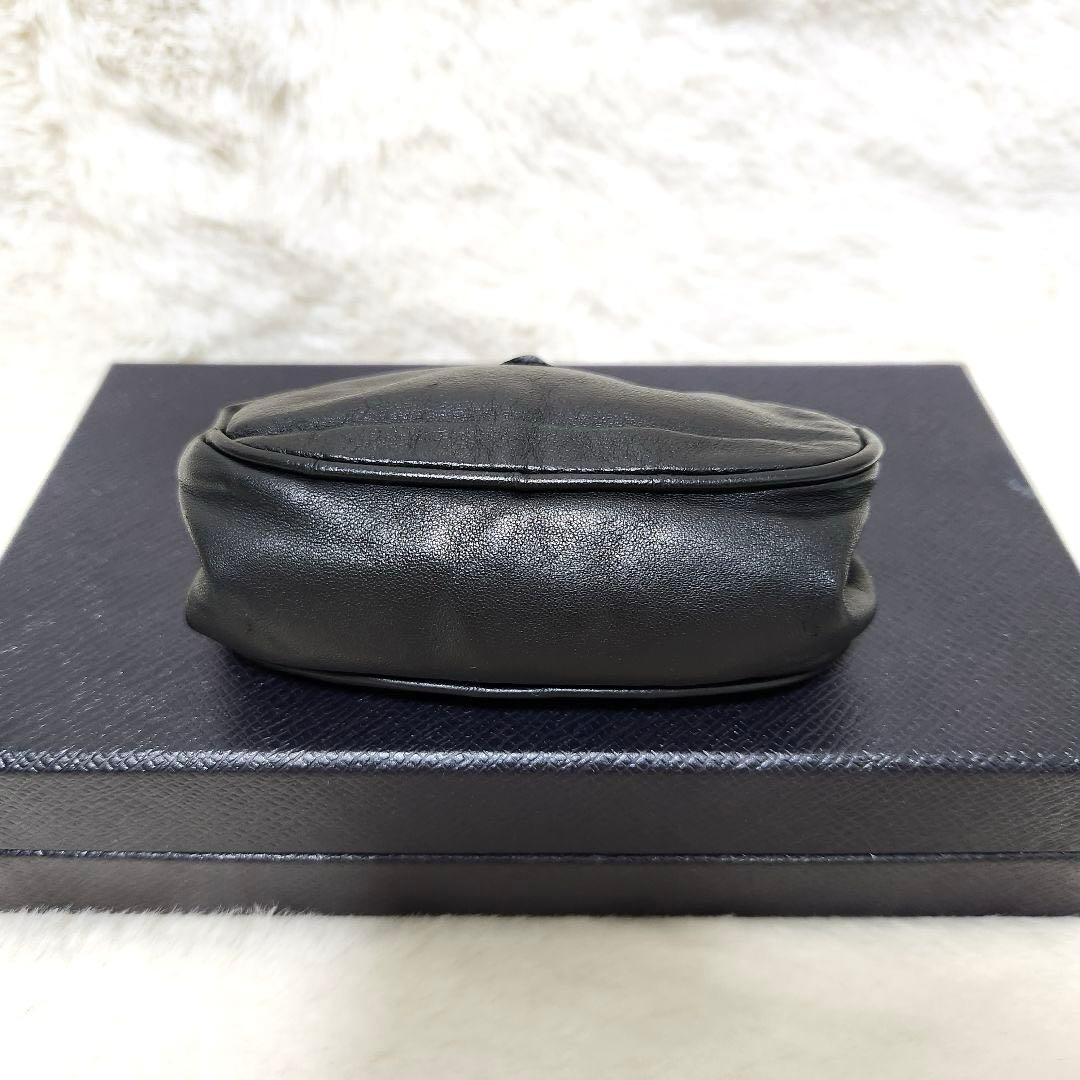 ✨希少✨プラダ　ケース　がま口　小銭入れ　三角ロゴ　ミニポーチ