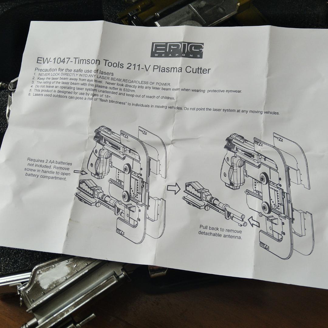 DEAD SPACE プラズマカッター 1/1レプリカ フィギュア