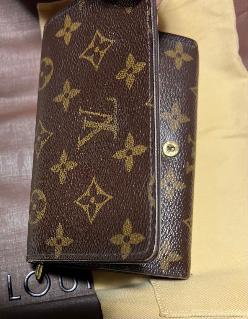 週末限定sale】ルイヴィトンポルトモネトレゾ−ル二つ折財布 美品