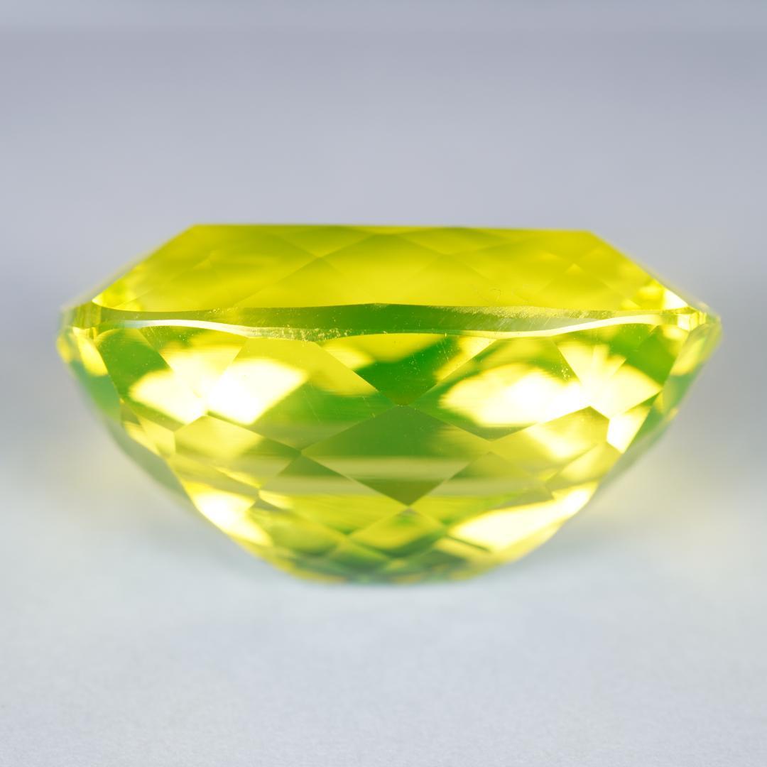 60.00ct 大粒 ウランガラス ルース チェコ製