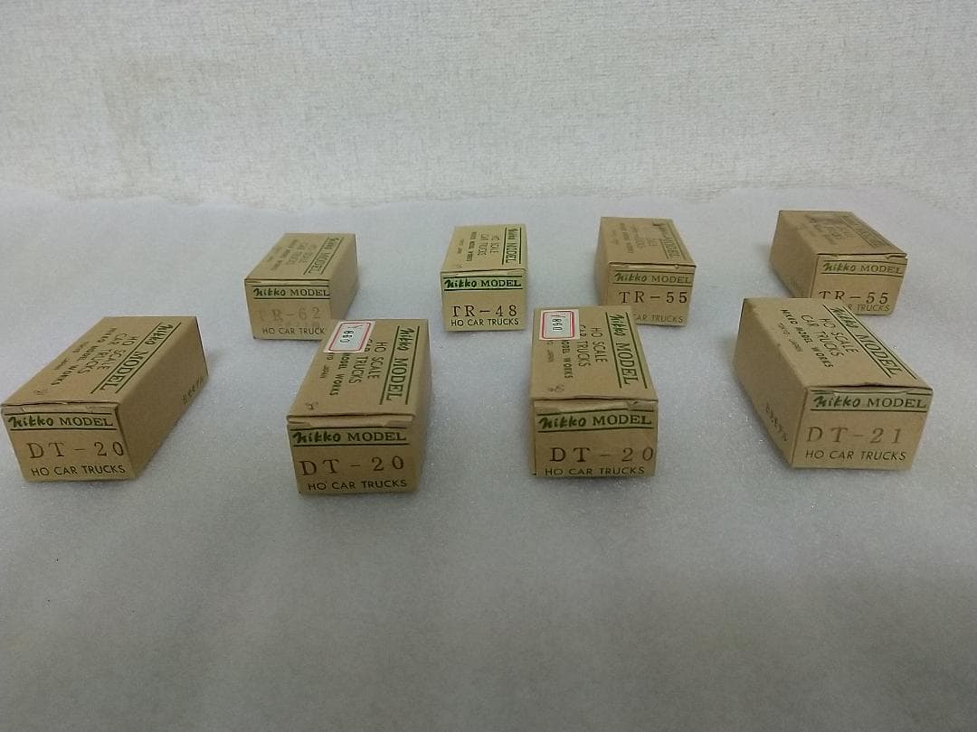 日光モデル台車８個　TR-55 DT-20 TR-48 TR-62 DT-21