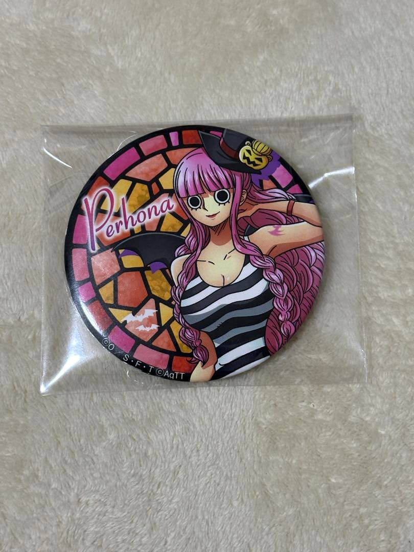 ワンピース 缶バッジ ペローナ 東京ワンピースタワー限定 - メルカリ