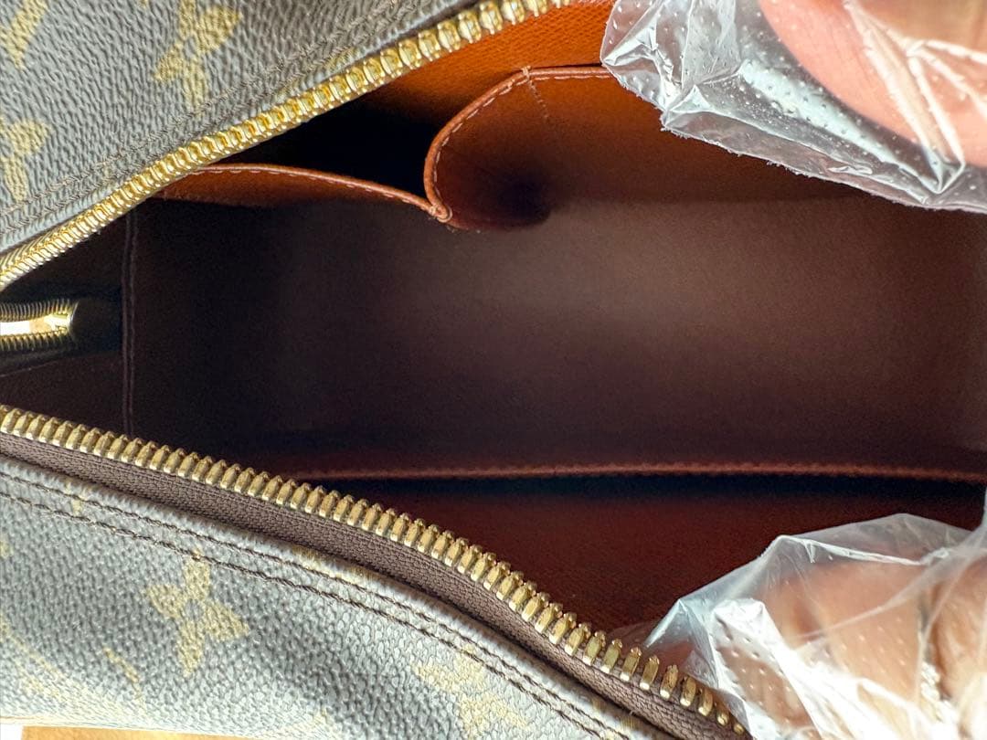 ルイヴィトン　LOUISVUITTON　シテMM　モノグラムバッグ　M51182