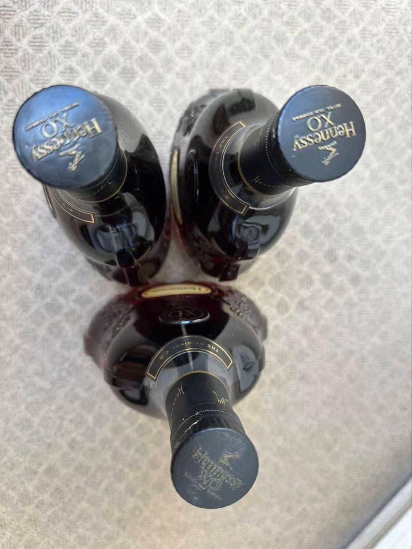 Hennessy XO 3本セット オリジナルボックス入り700ml ブランデー