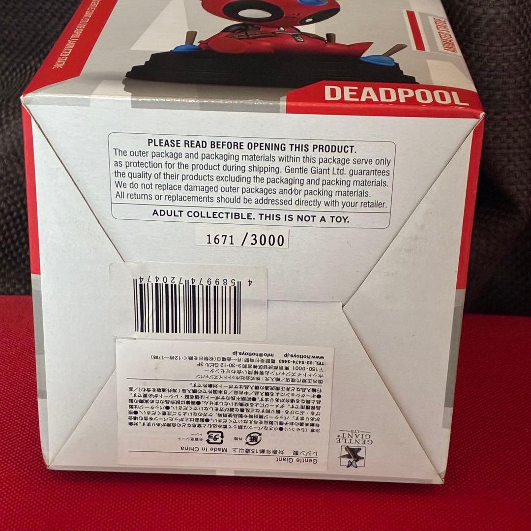 デッドプール ジェントルジャイアント ミニスタチュー 3000個限定