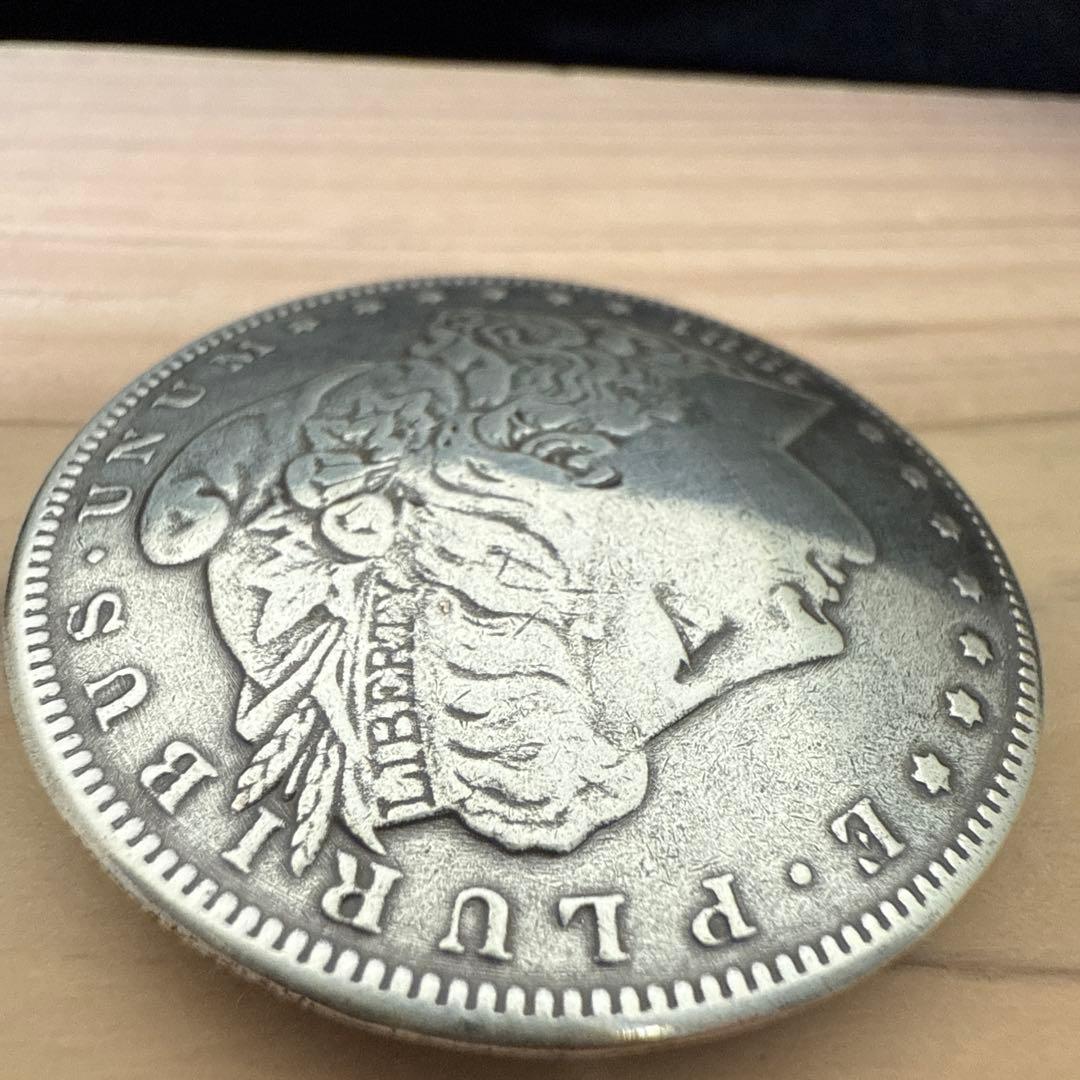 1881年 モルガン・ダラー コンチョ ネジ付き - メルカリ