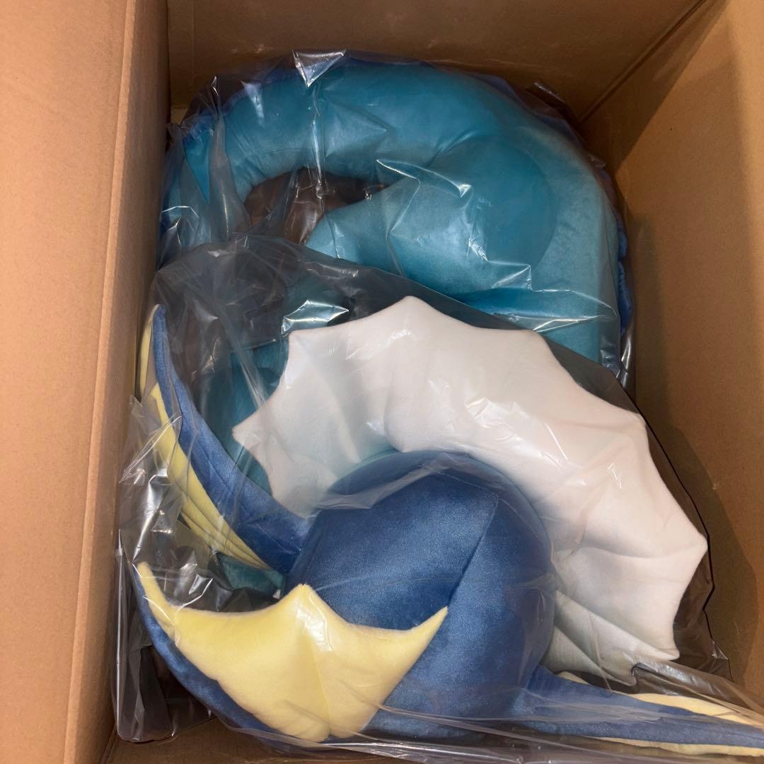 新品未開封品 等身大ぬいぐるみ シャワーズ 受注品