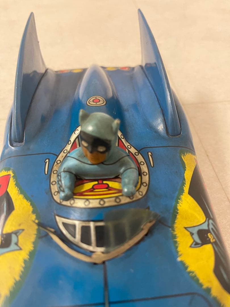 バットマン　ブリキのおもちゃ　バットモービル　バットマンカー　アオシン製