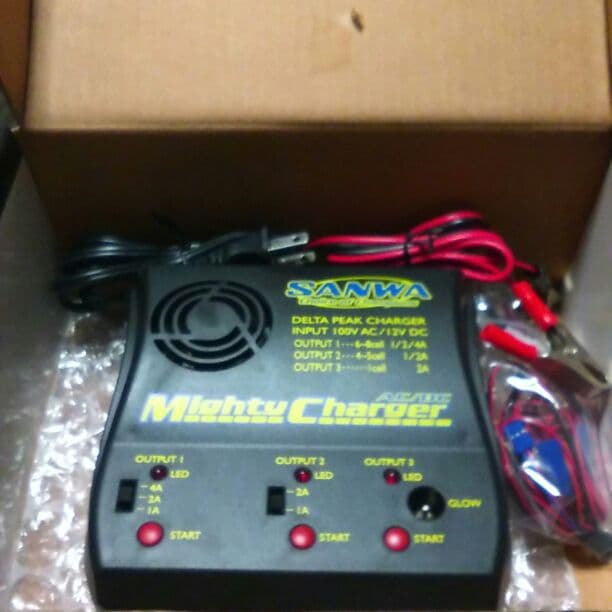 ラジコン急速充電器