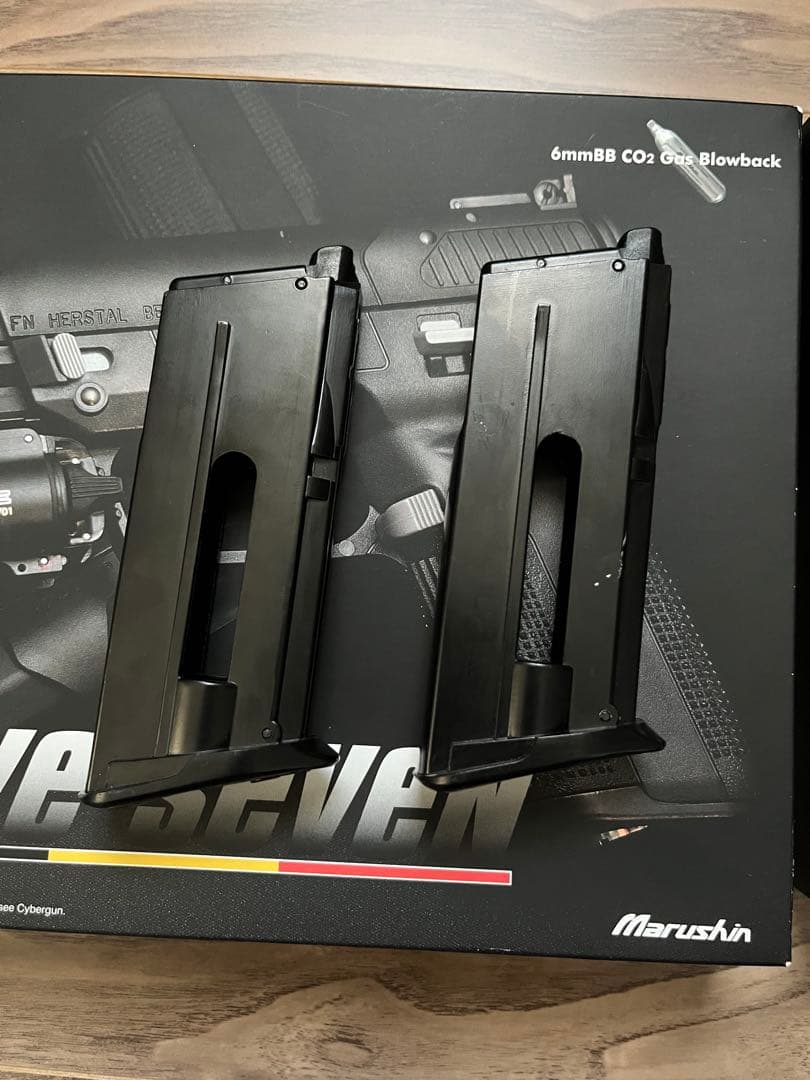 マルシン FN Five-seveN CO2仕様 FDEカラー