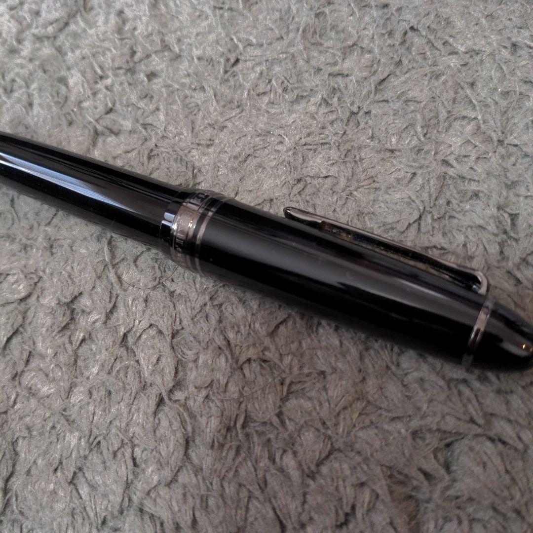 セーラー万年筆 プロフィットブラックラスター極細 EF 付属品、カートリッジ付き