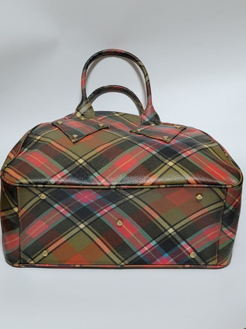 O*O様 ☆美品☆Vivienne Westwood タータンチェック柄 ハンド