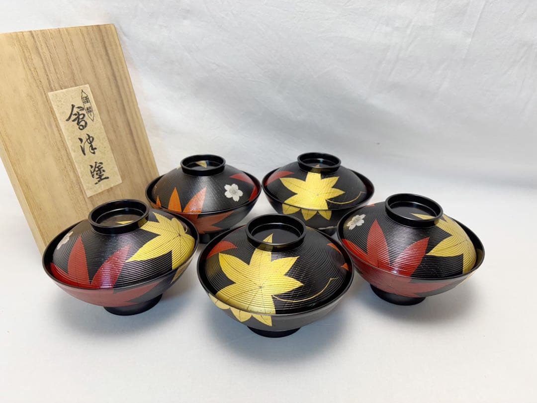 ほぼ未使用 懐石道具 木製漆器 千筋 金彩もみじ蒔絵 吸物椀 5客揃 共箱 ほぼ未使用 懐石道具 木製漆器 千筋 金彩もみじ蒔絵 吸物椀 5客