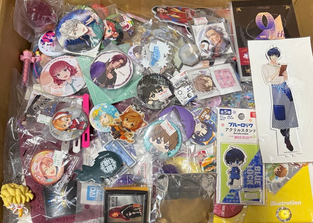 アニメグッズ ノンジャンル 大量まとめ売り 140サイズ 300点 - メルカリ