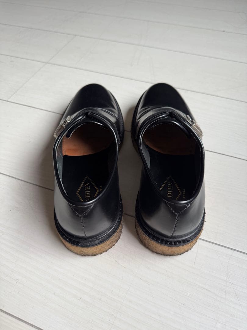 ADIEU PARIS ラウンドバックル ダービーシューズ ブラック