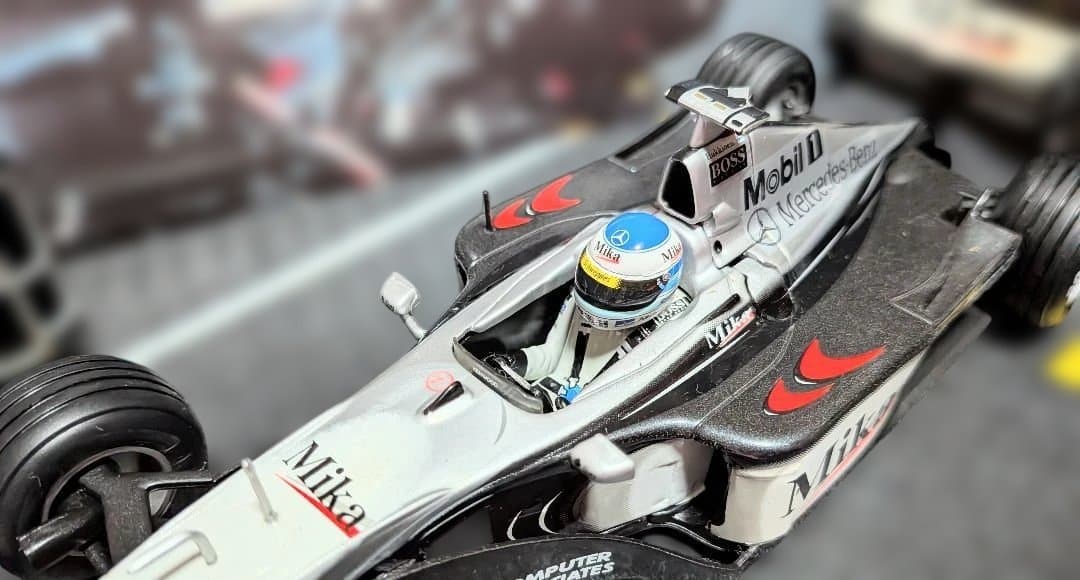 #F1マクラーレン1/24 理由・難あり ミカ・ハッキネン 京商 輸入マテル