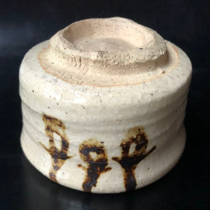 遺品整理◼️蔵から出て来た、かなり可愛いぐい飲み、お猪口、古美術品