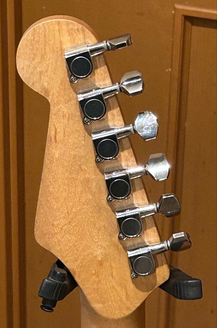 美品☆SELDER ST-16 ストラトタイプ　メタリックレッド　新品弦交換