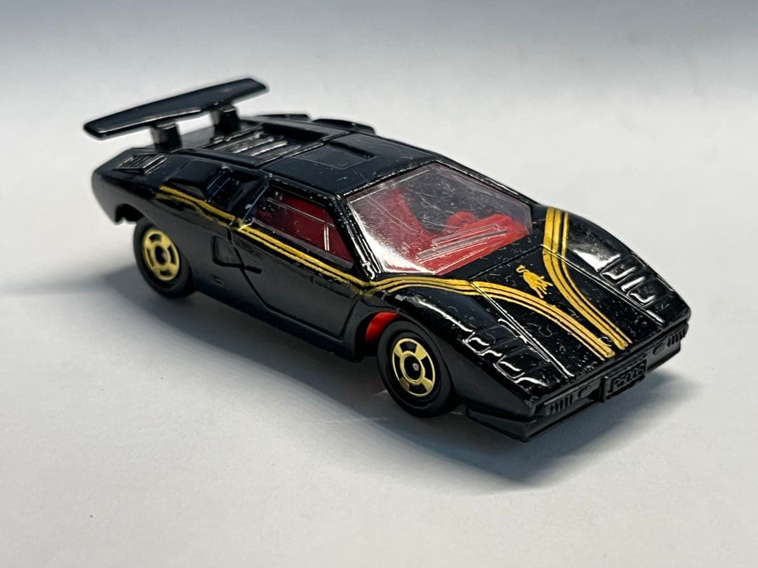 激レア トミカ ランボルギーニ カウンタック LP500S ゴールドメッキライン