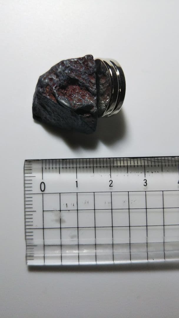 早い者勝ち 年代物】隕石 鉄隕石 隕鉄 鉱物 パワーストーン早い者勝ち