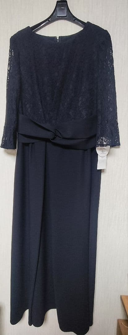 【新品·未使用】form formaウエストクロスレースロングドレス