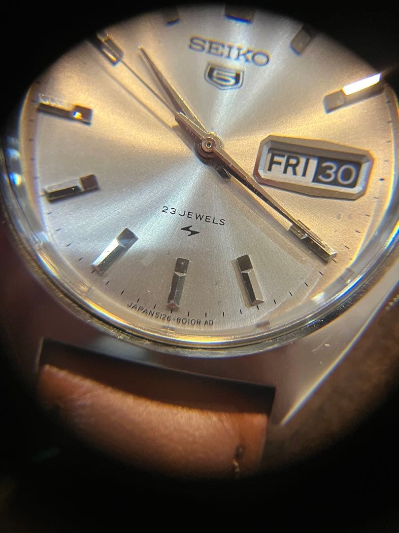 かっこいいメンズ自動巻腕時計　セイコー5 5126-8010 ビンテージ　稼働品