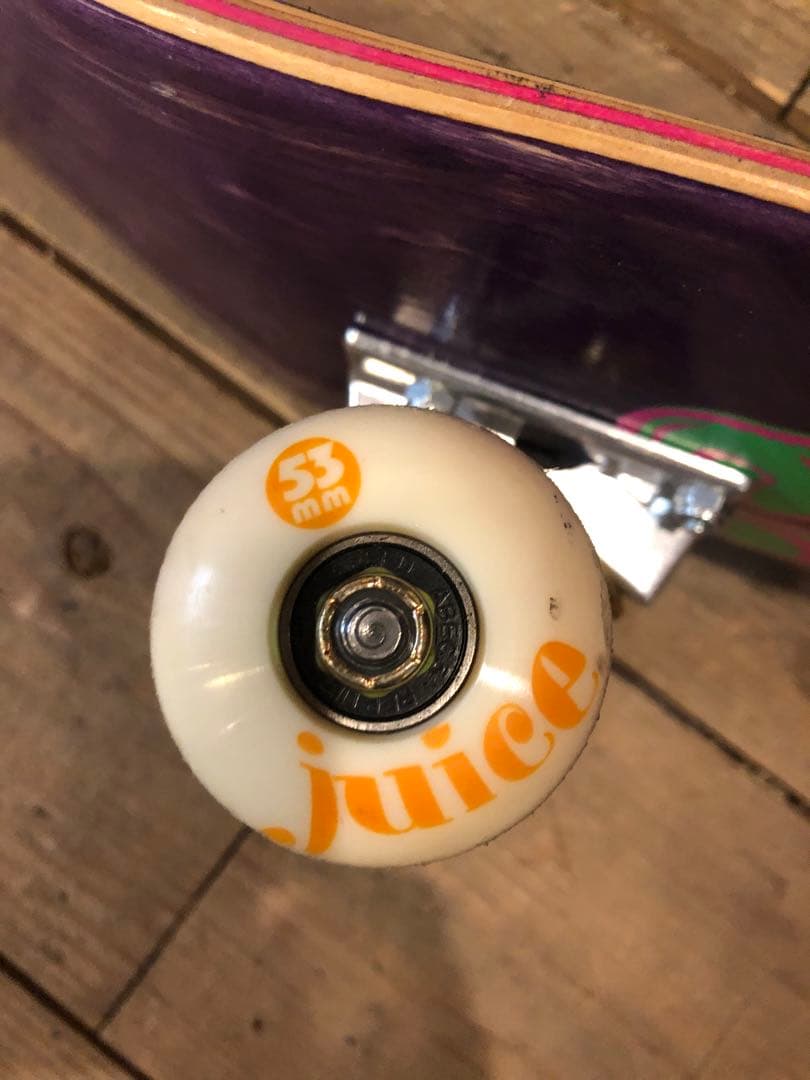 専用品　　サンタクルーズ　スケートボード　8×31.28インチ　スケボー