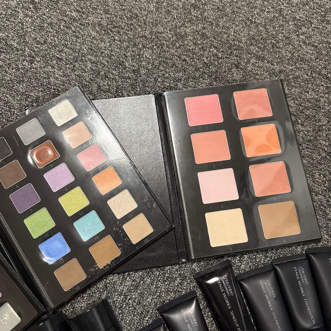 美容学校メイクボックス