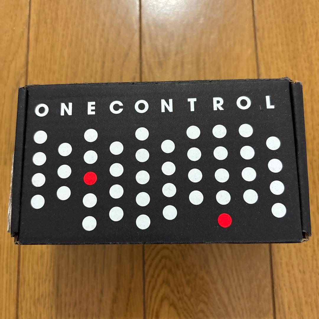 ギター ONE CONTROL CRIMSON RED BASS PREAMP