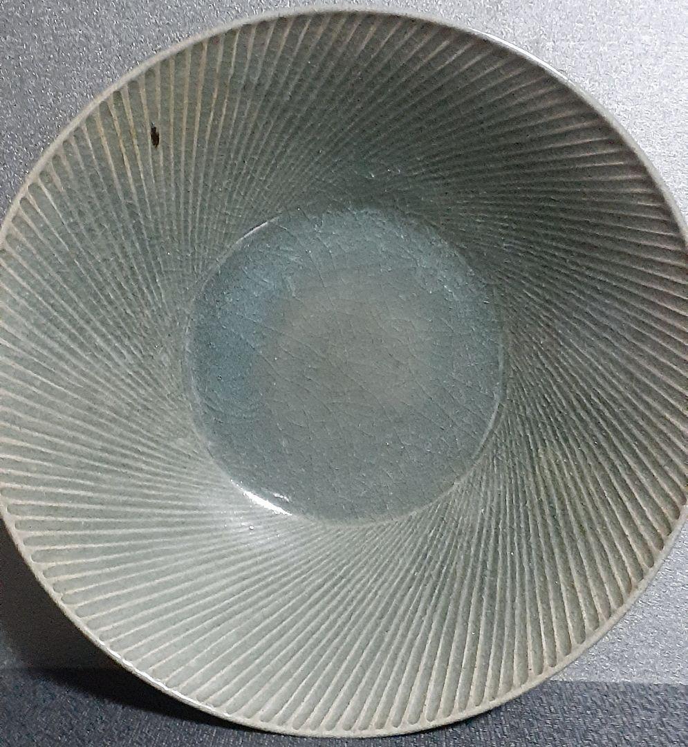 栃木那須町　八染窯【和田厚】作　青磁　鎬(しのぎ)文　35.1cm 平鉢　共箱