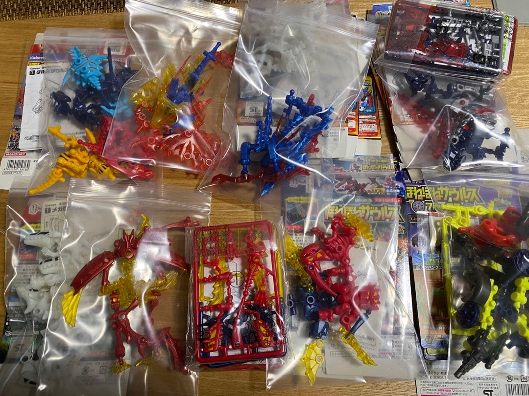 ほねほねザウルス 39〜43弾とほねほねザウルスブロックス1点