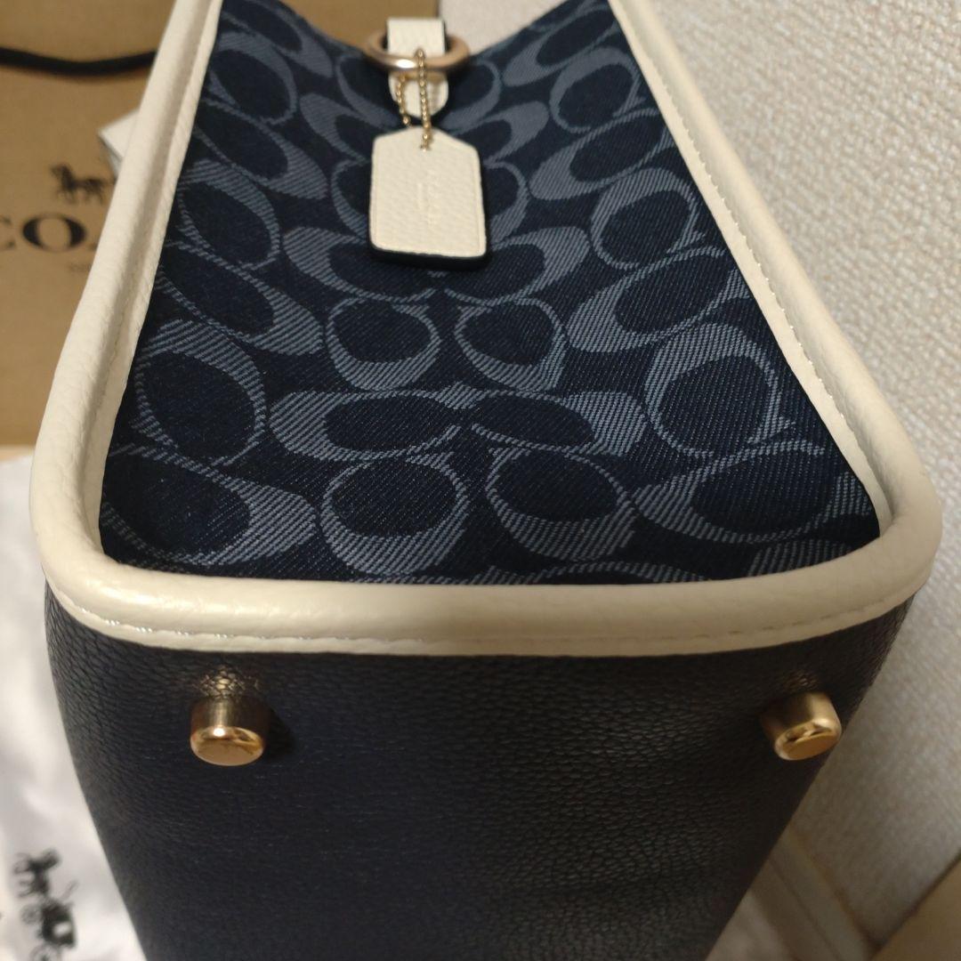 COACH ショルダーバッグ　デンプシー デニム シグネチャー　コーチ保存袋付き
