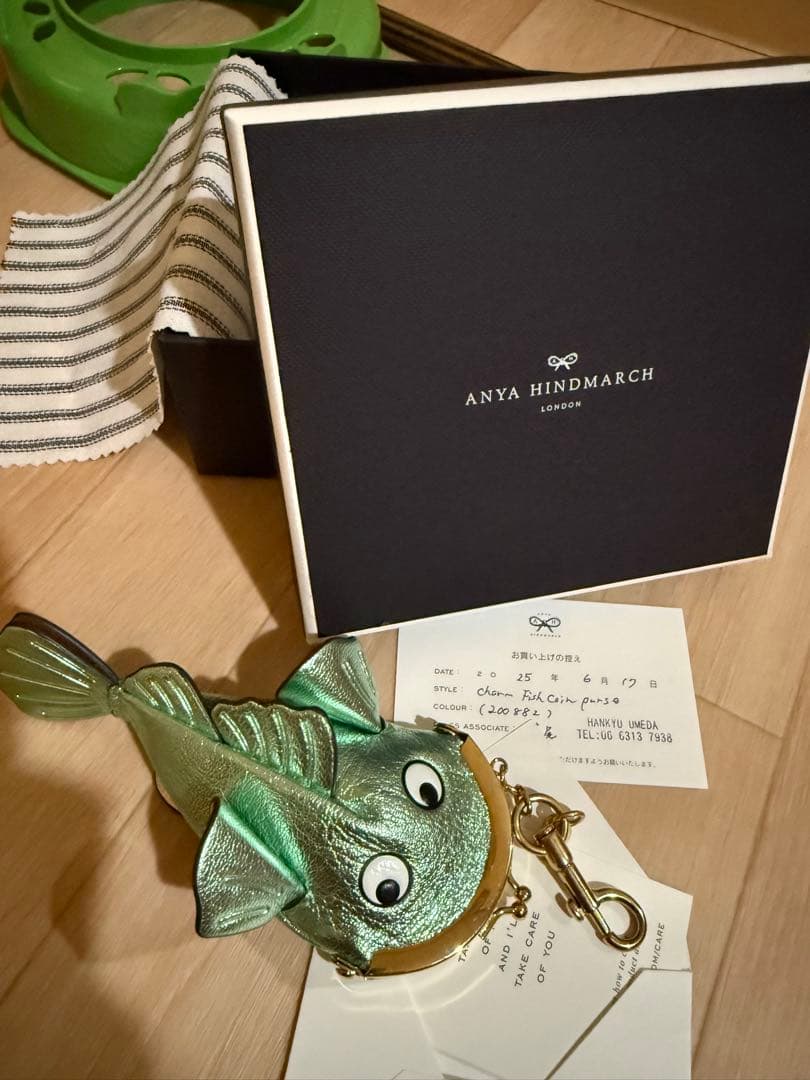 小林モー子 maison des perles カタツムリ& 音符 PIN