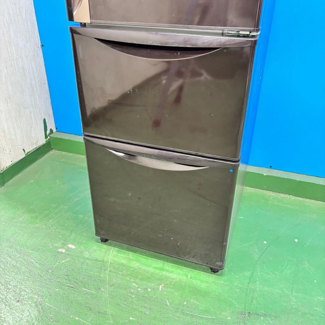 539 関東配送　大型冷蔵庫　300L強　自動製氷機付　右開き　大人気モデル