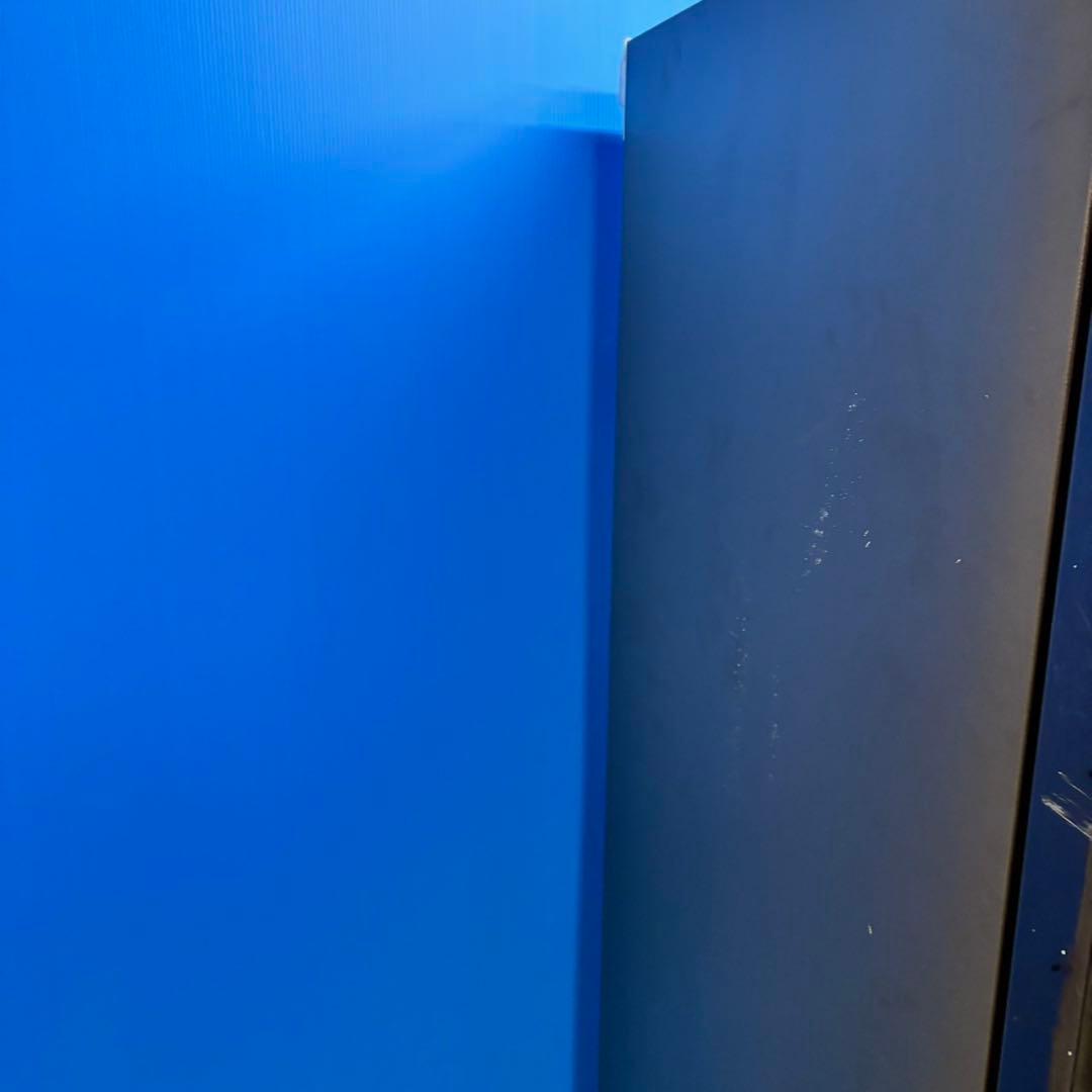 539 関東配送　大型冷蔵庫　300L強　自動製氷機付　右開き　大人気モデル