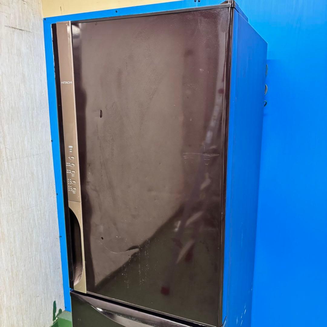 539 関東配送　大型冷蔵庫　300L強　自動製氷機付　右開き　大人気モデル