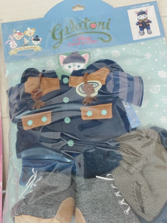 ❤︎ディズニーダッフィーフレンズ　トゥインクルウィンター　コスチューム4点セット①