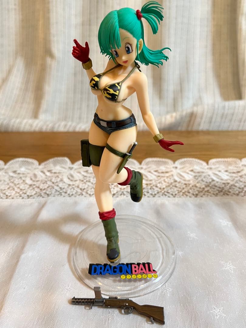 メガハウス　ドラゴンボールギャルズ　ランチ　18号　ブルマ　バニー　フィギュア