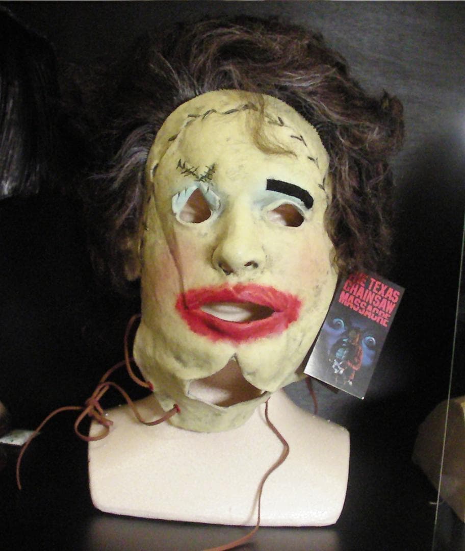 レザーフェイス　マスク　悪魔のいけにえ　プリティウーマン　★未着用新品　f427