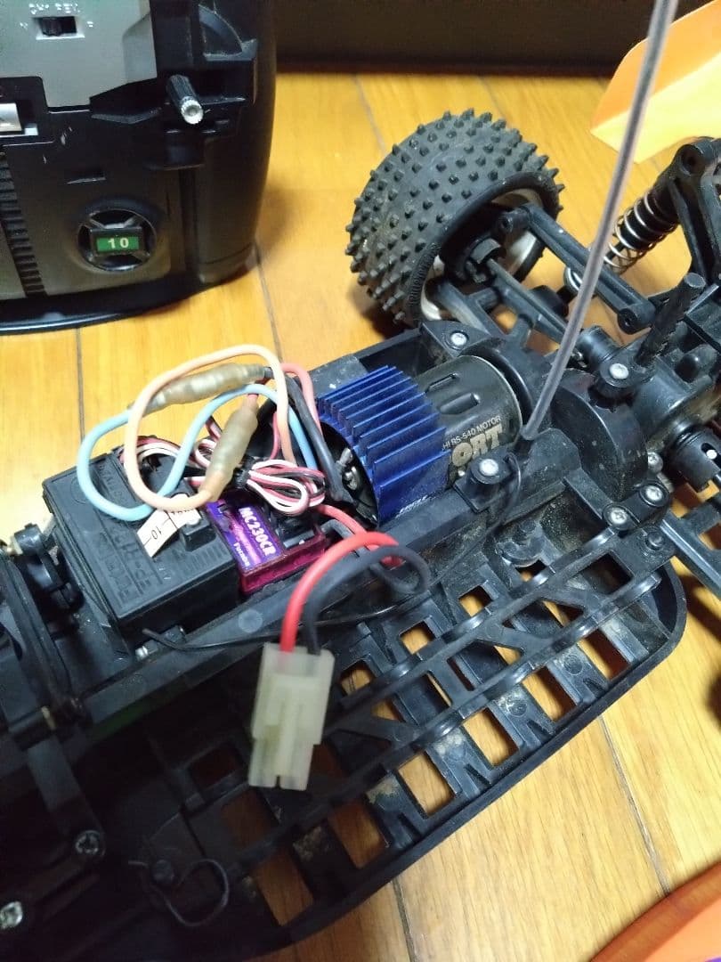 タミヤ　DF-02ラジコンカー