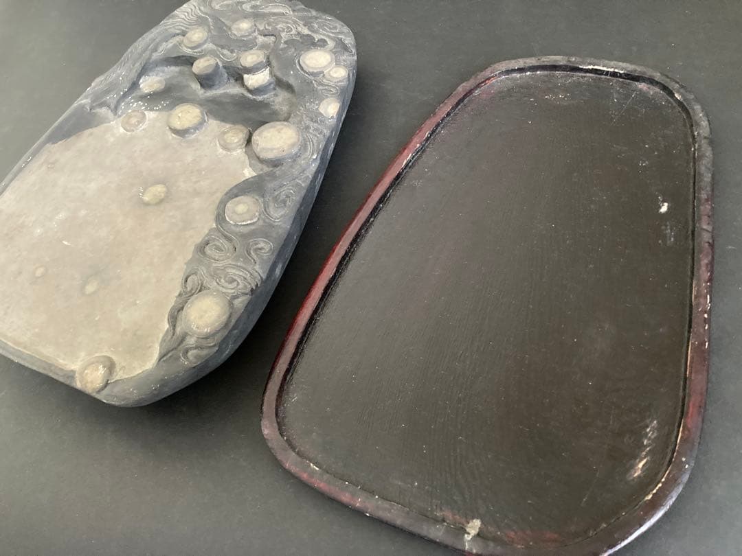 中国端渓硯】石眼 眼柱 骨董品 - メルカリ