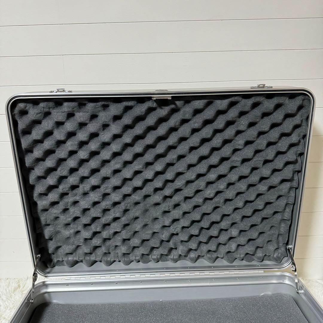 未使用・希少⭐️ゼロハリバートン　カメラケース　アタッシュケース　大容量　アルミ