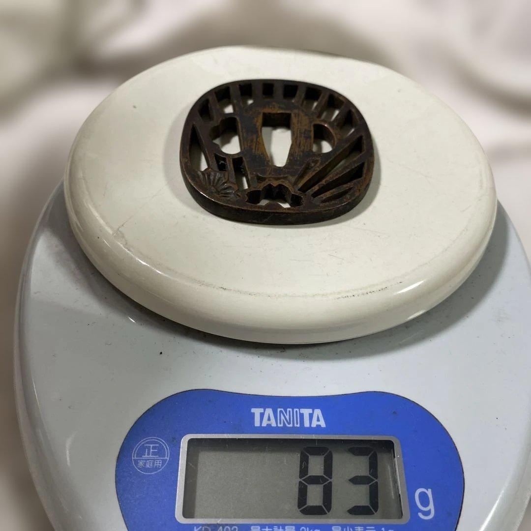 B-35 鍔　武具　銅製　刀装具　装飾品　日本刀　アンティーク　美術品　工芸品