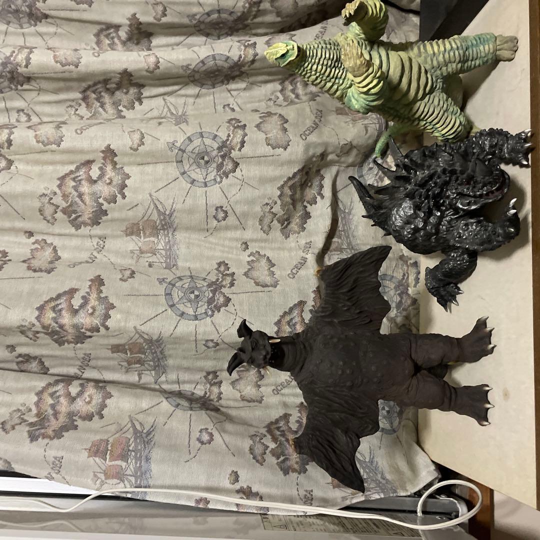 怪獣フィギュア 3体セットウルトラマン怪獣無法地帯 怪獣フィギュア 3体セットウルトラマン怪獣無法地帯 怪獣フィギュア 3