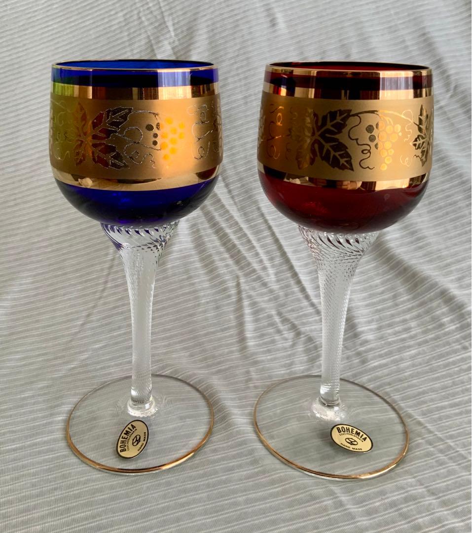 ボヘミアンガラス ワイングラス 2客ペア 赤・青 金彩・葡萄柄 - メルカリ