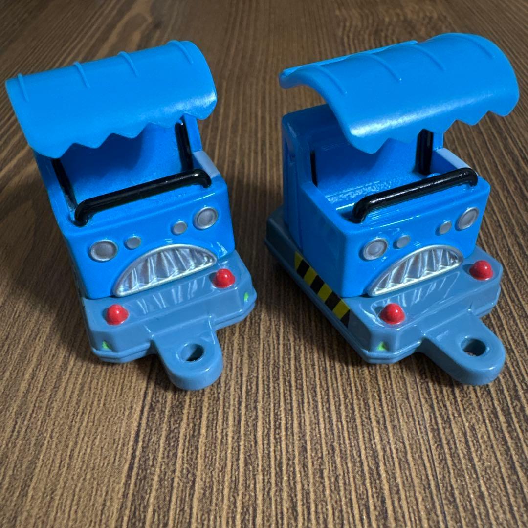 ディズニービークルコレクション　アトラクショントミカ　9種類　まとめ売り