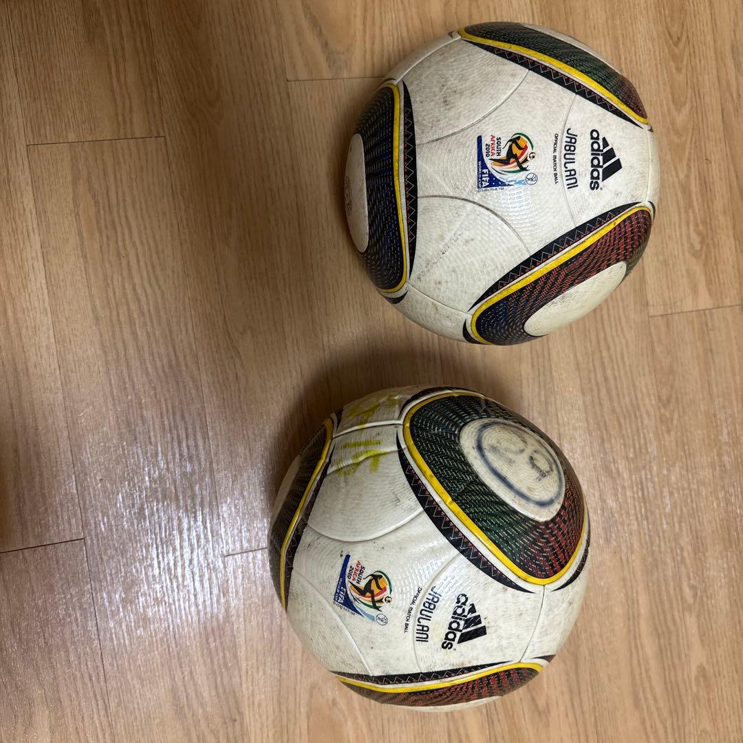 校長様専用商品ジャンク品adidas Jabulani サッカーボール 2010 - メルカリ